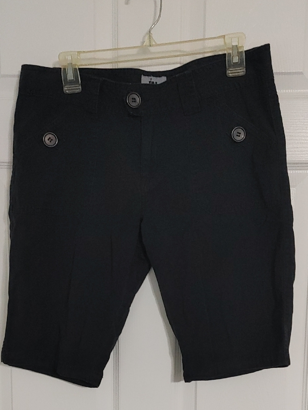 Vintage Bermuda Shorts Black  Measures Med-LG EUC